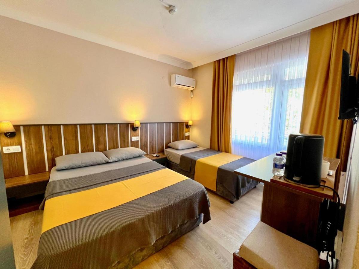 Cord Hotel & Resort เอเดรมิท ภายนอก รูปภาพ